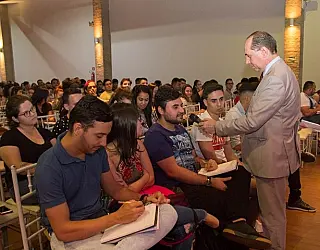 Eventos debatem desenvolvimento sustentável com trabalho e dignidade