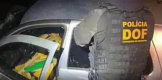 Após perseguição, polícia apreende carro com 920 kg de maconha na MS-289