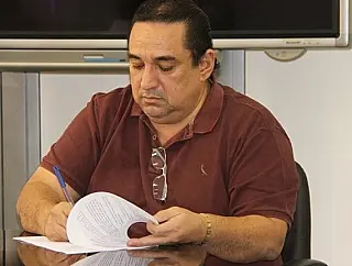 MP pede o afastamento de prefeito de Corumbá por nepotismo