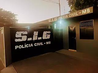 Jovem confessa que usava os filhos de 3 e 6 anos para furtar produtos de mercado