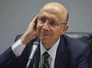 Governo quer acabar com aumento gradual para a Saúde