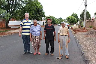Geraldo e Reinaldo garantem R$ 8 milhões para asfalto em 20 bairros