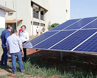 Alan Guedes participa de inauguração de usina fotovoltaica no IFMS
