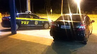 PRF recupera carro furtado com placas clonadas na BR 262