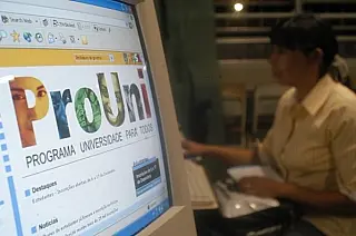 Interessados no Prouni já podem consultar vagas pela internet