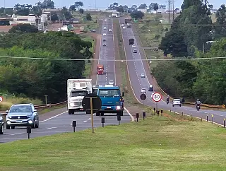 Lia Nogueira solicita iluminação em trechos críticos de rodovias