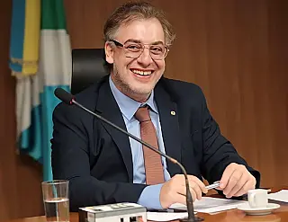 70% das emendas de Neno vão pra Saúde