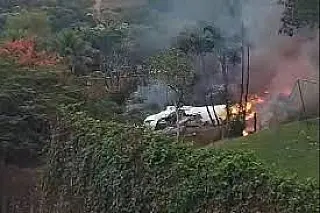 Confirmada a morte das 62 pessoas que estavam a bordo de avião
