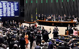 Texto-base de projeto que prevê socorro a estados em crise é aprovado pela Câmara