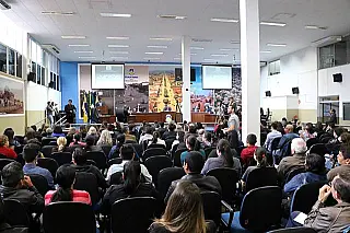 Audiência Pública que visa diminuição da violência e evasão escolar lota plenário da Câmara