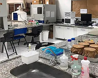 Laboratório da UFGD começa análise de testes para a Covid-19