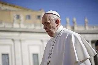 Papa anuncia visita a Colômbia em setembro