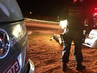 Policial mata empresário em casa de carne e depois comete suicídio em Ivinhema