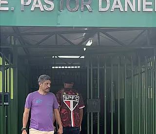 Votação é prorrogada por duas horas