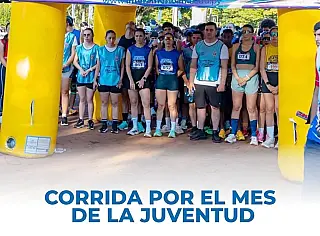 'Carrera por la Juventud' une comunidade acadêmica