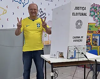 'Esperança no futuro do Brasil", diz vice-governador