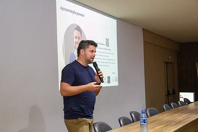 Unigran explora inovação, empreendedorismo e IA na SoftWeek