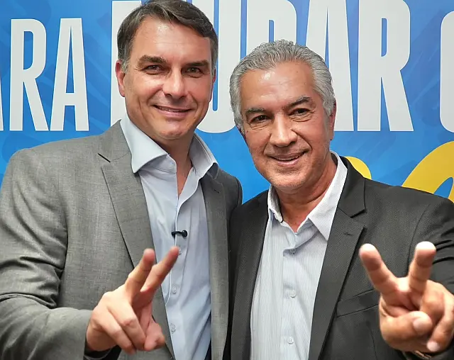 Reinaldo convoca eleitor para levar Flávio à vitória